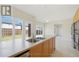144 Gold Park Gate, Essa, ON L3W0L9 Photo 15