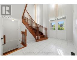 144 Gold Park Gate, Essa, ON L3W0L9 Photo 13