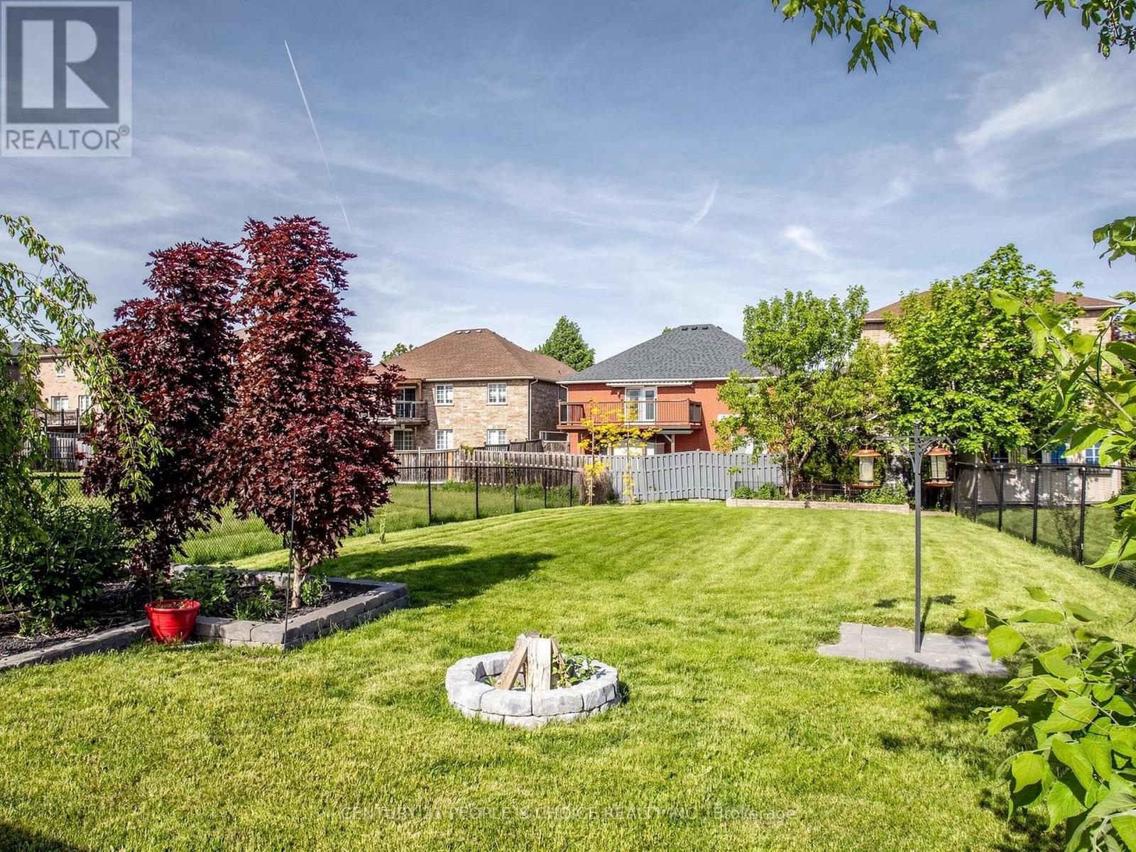 63 KERFOOT CRESCENT - 43