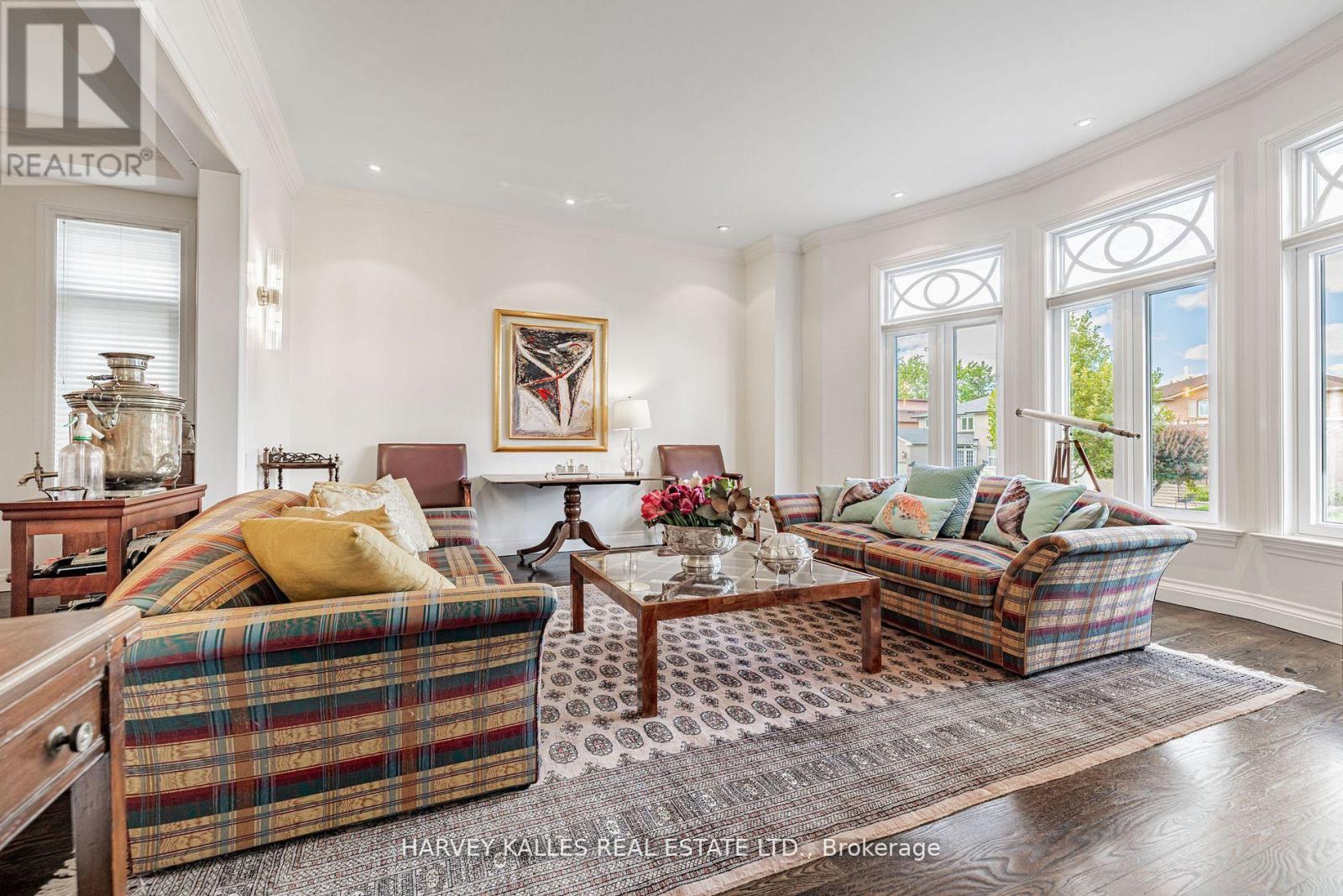 145 RODEO DRIVE - 6