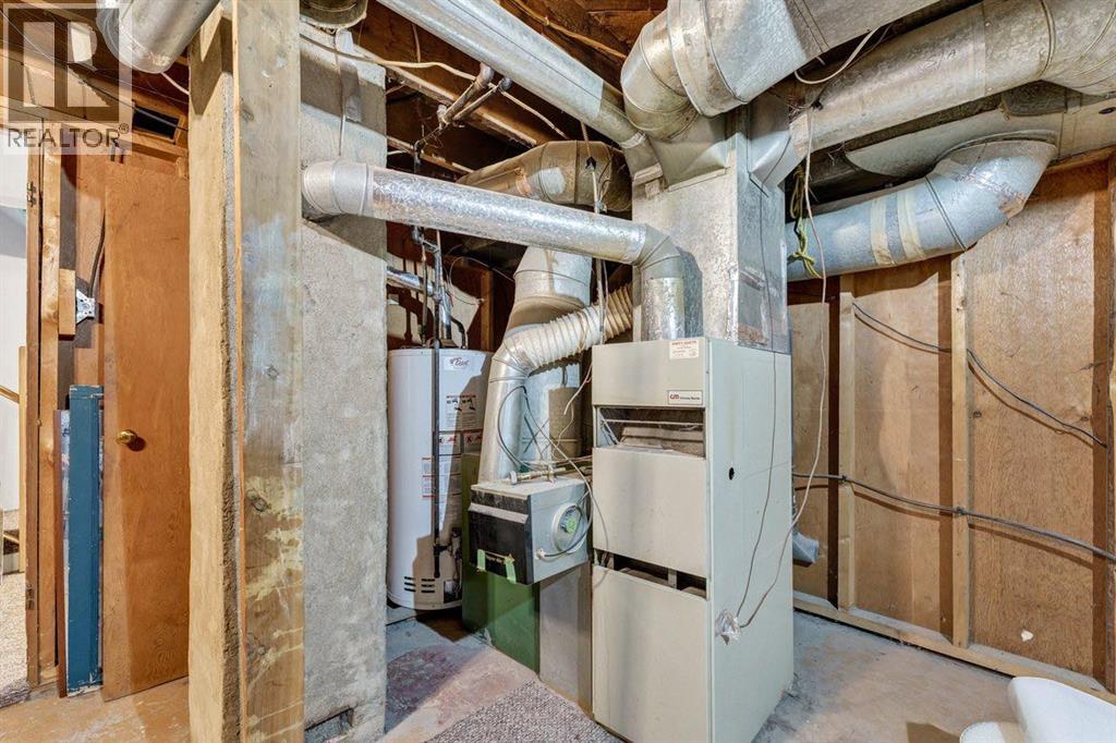 337 4 Street SW - 28
