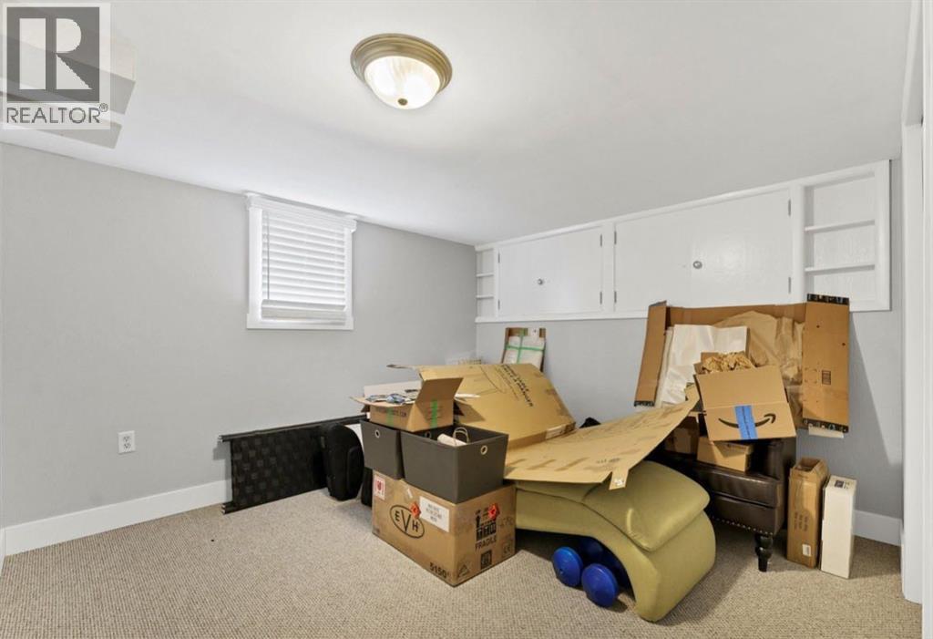 337 4 Street SW - 25