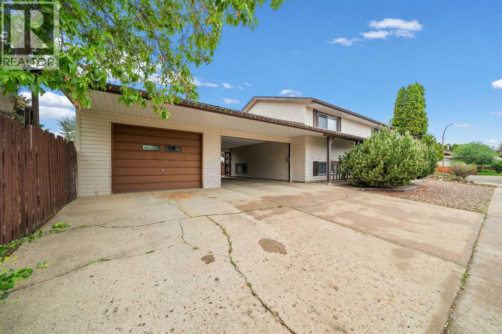 14 Rossdale Avenue SE - 1