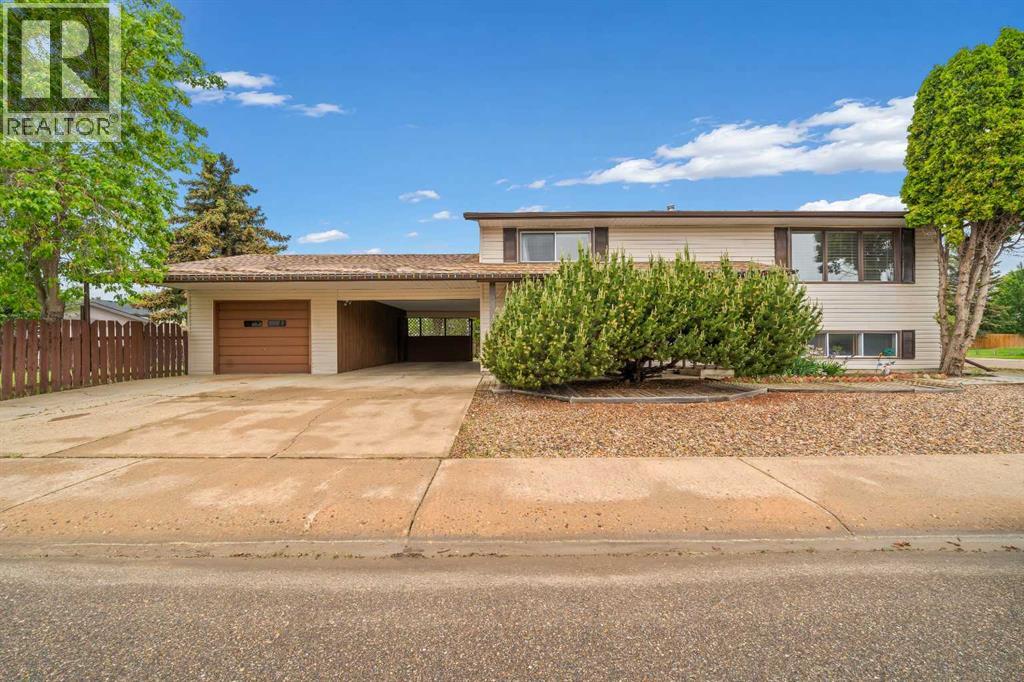 14 Rossdale Avenue SE - Image 2