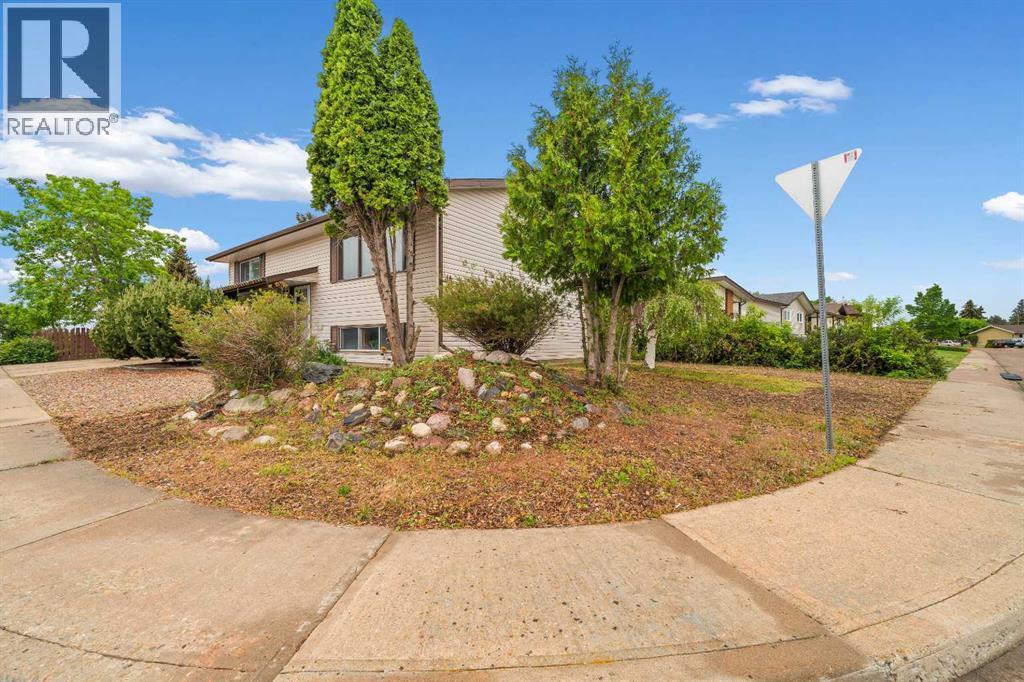 14 Rossdale Avenue SE - 4
