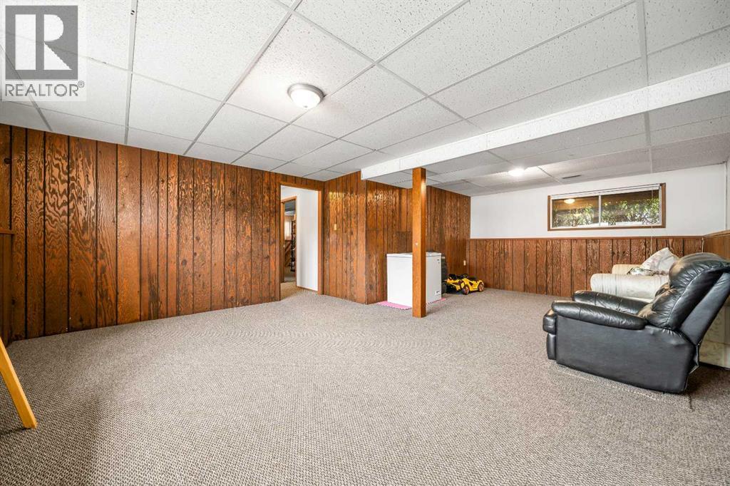 14 Rossdale Avenue SE - 23