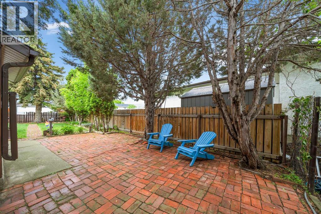 14 Rossdale Avenue SE - 39