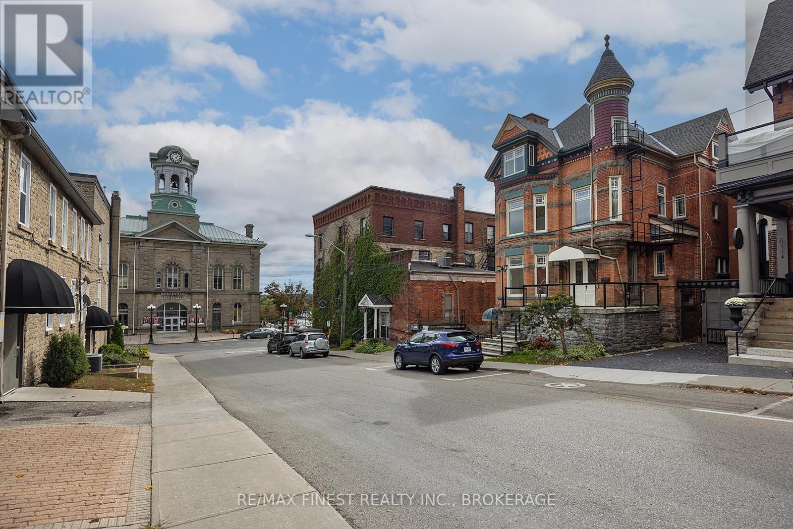 10 VICTORIA AVENUE - 2
