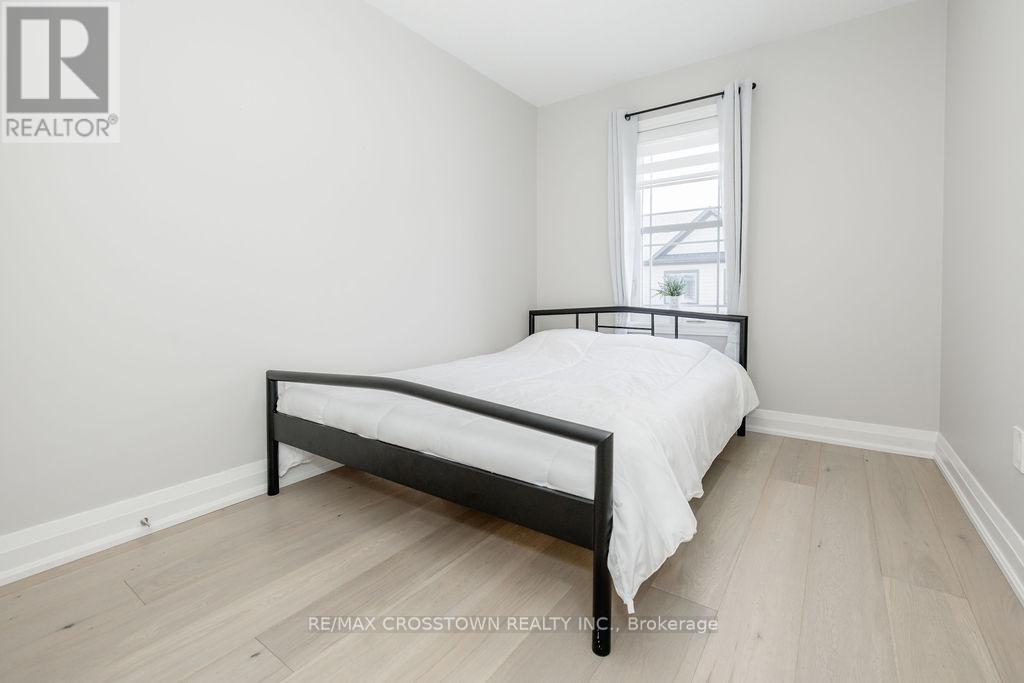 18 DENEB STREET - 17