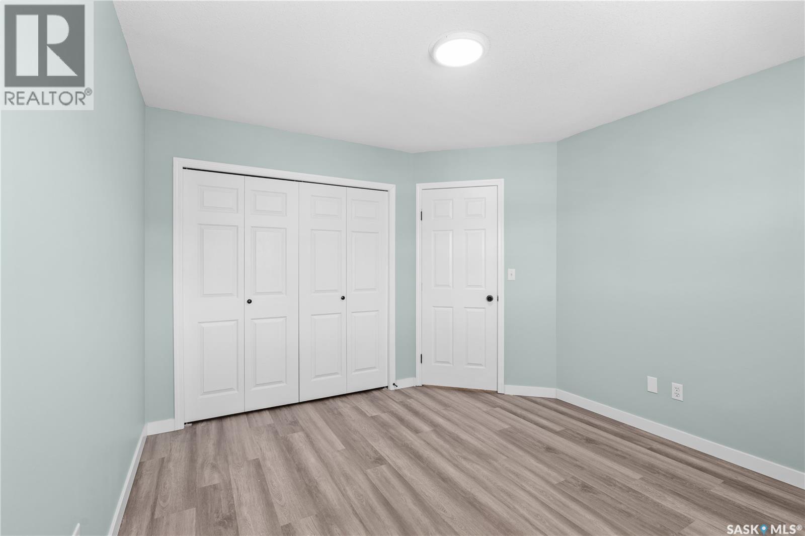 #14 103 Berini DRIVE - 21