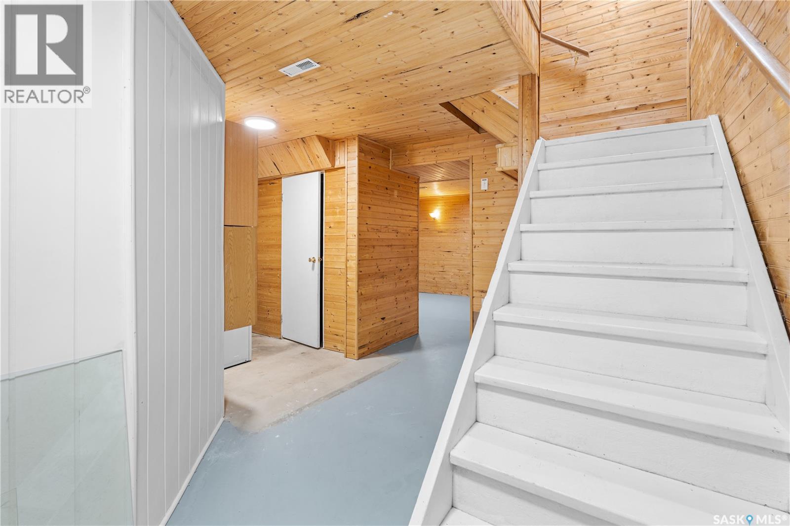 #14 103 Berini DRIVE - 34