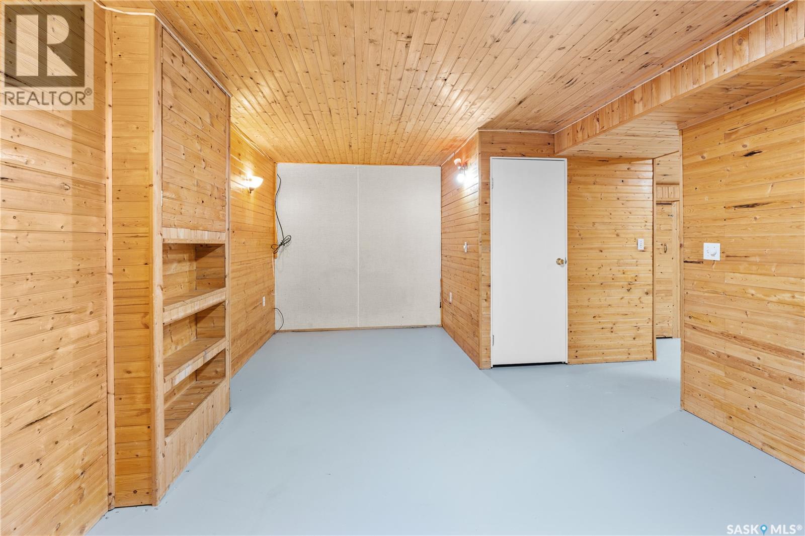 #14 103 Berini DRIVE - 37