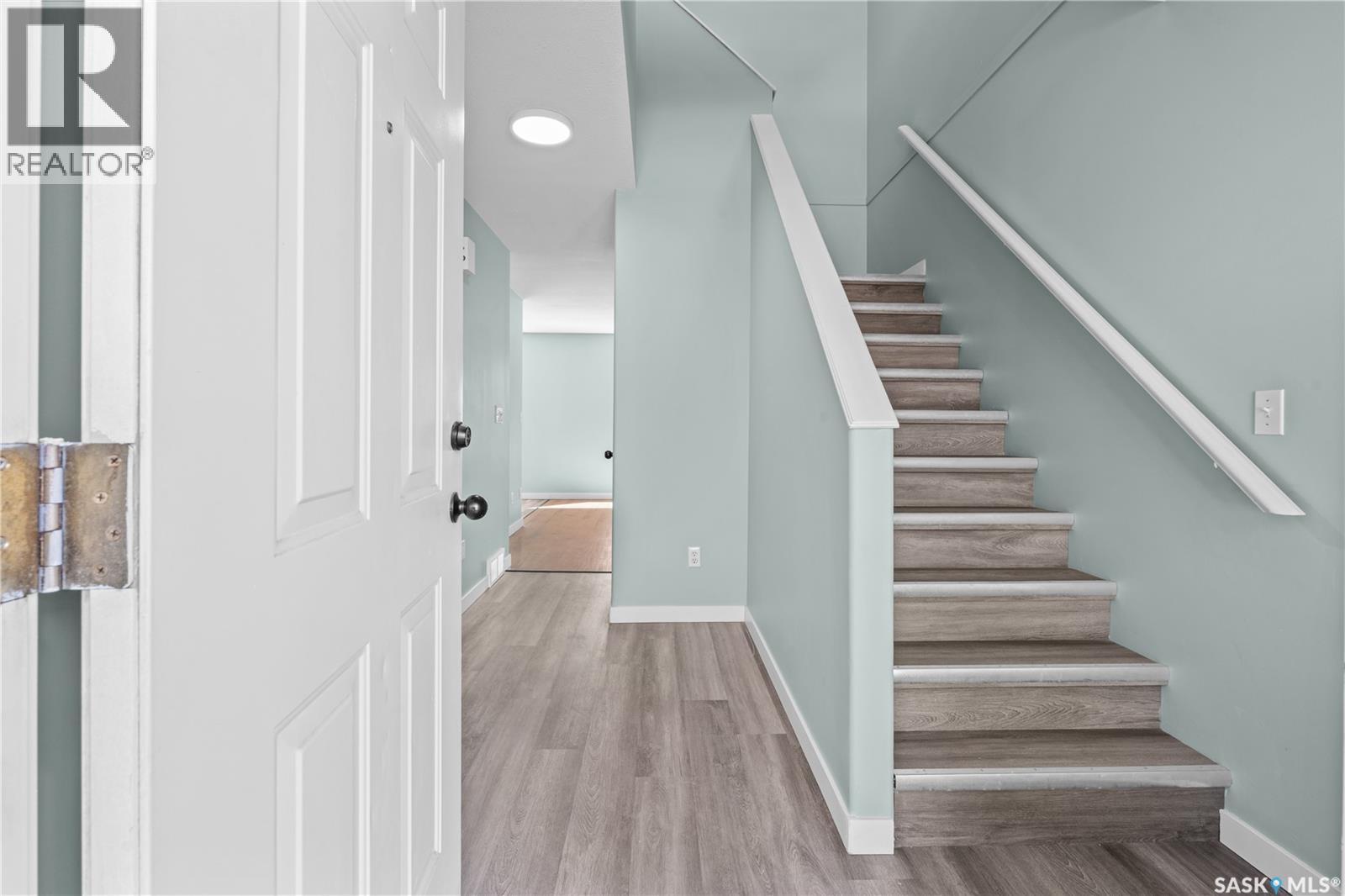#14 103 Berini DRIVE - 17