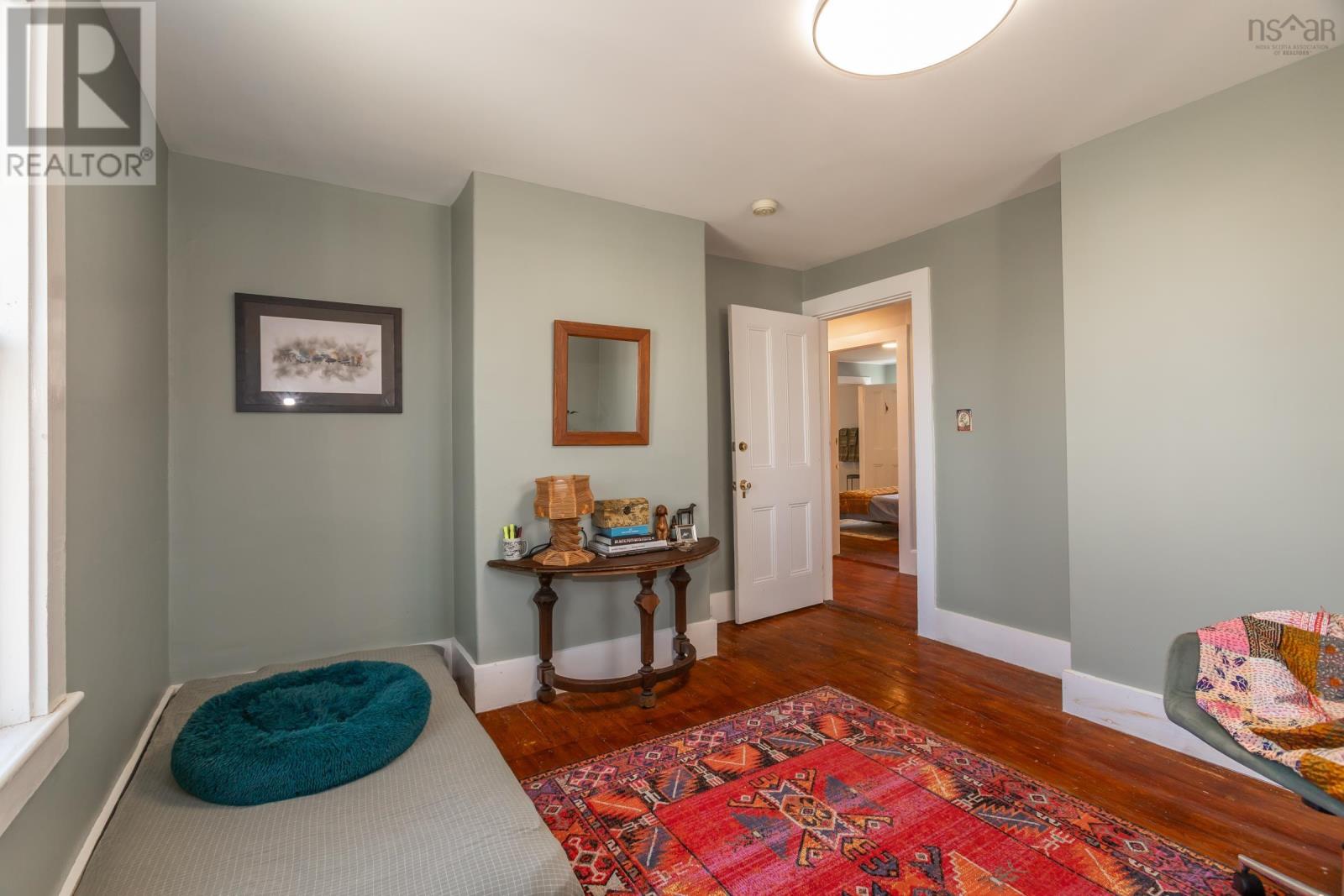 703 Saint George Street - 26