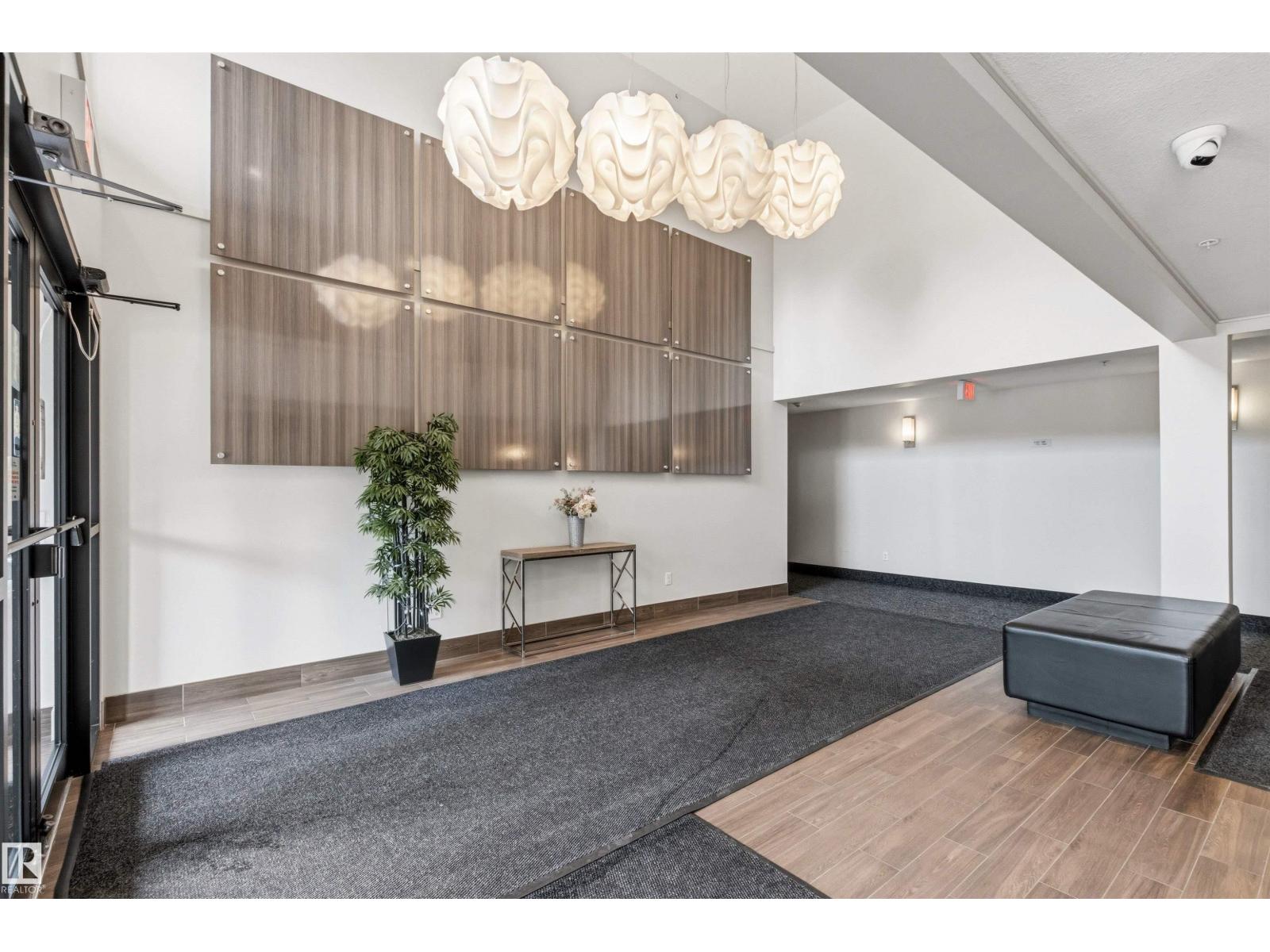 #302 5510 SCHONSEE DR NW - 4
