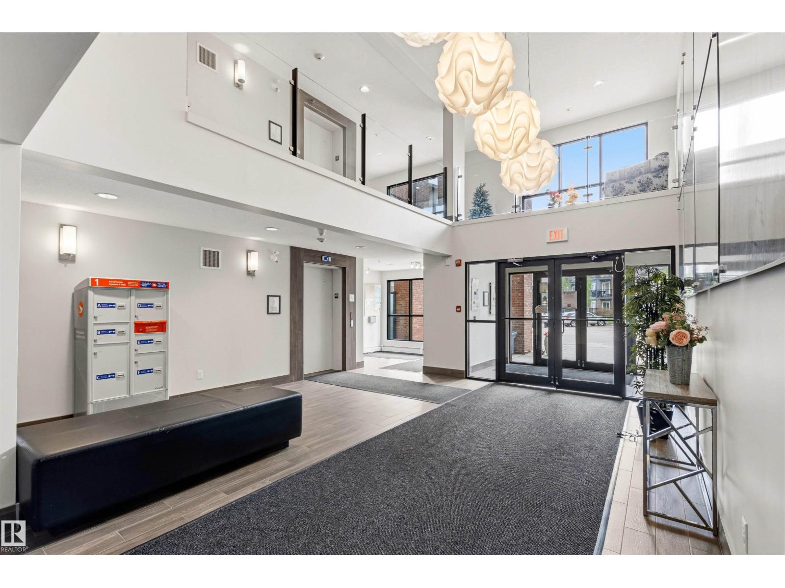 #302 5510 SCHONSEE DR NW - 5