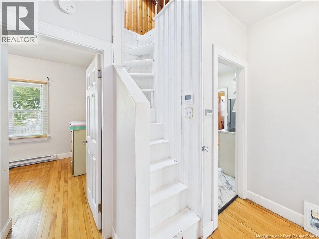 46 Donald Avenue - 10
