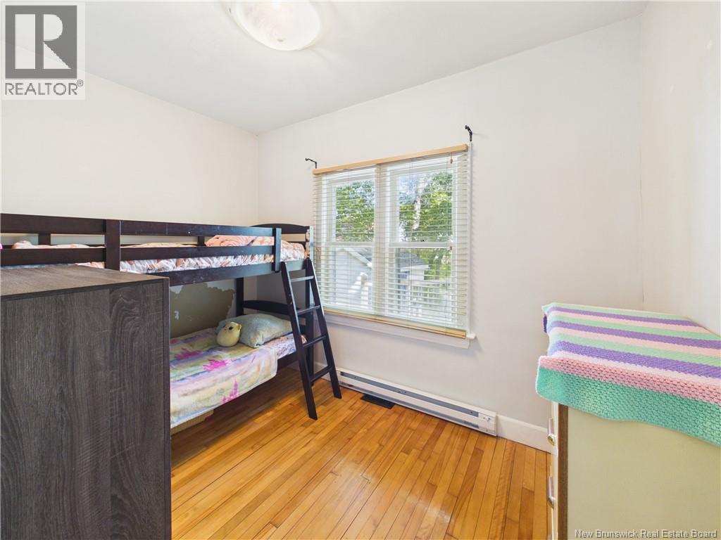 46 Donald Avenue - 12