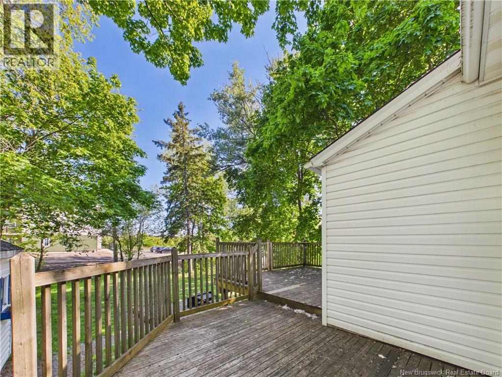46 Donald Avenue - 23