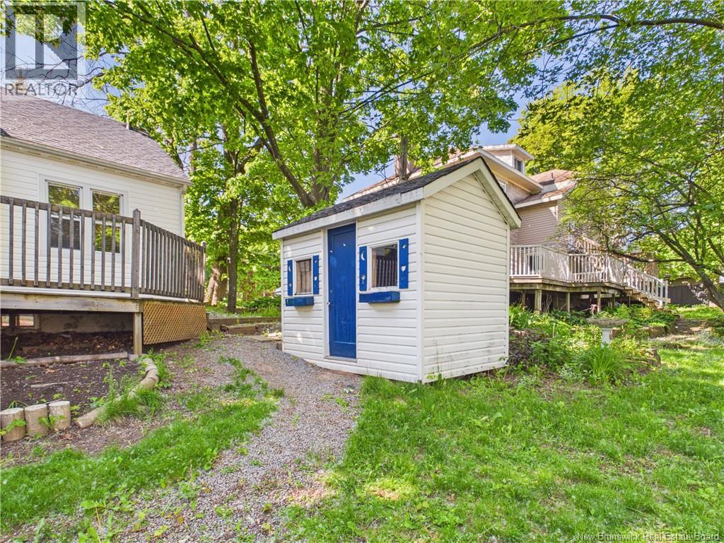 46 Donald Avenue - 24