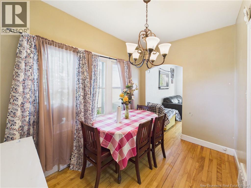 46 Donald Avenue - 6