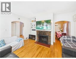 46 Donald Avenue, photo 4