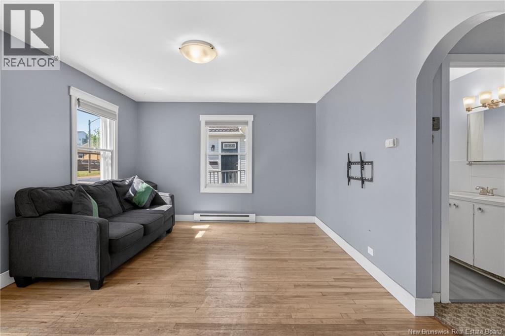 52 Airport Street - 20