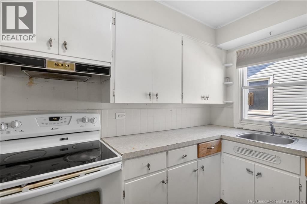 52 Airport Street - 28