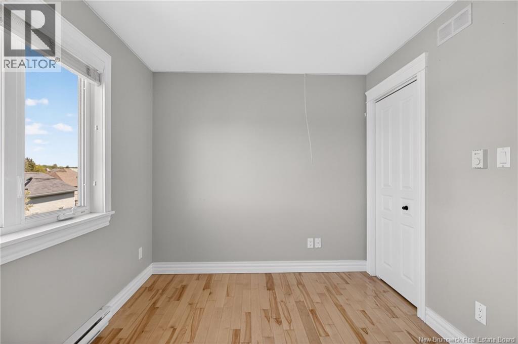 24 Rainford Court - 26