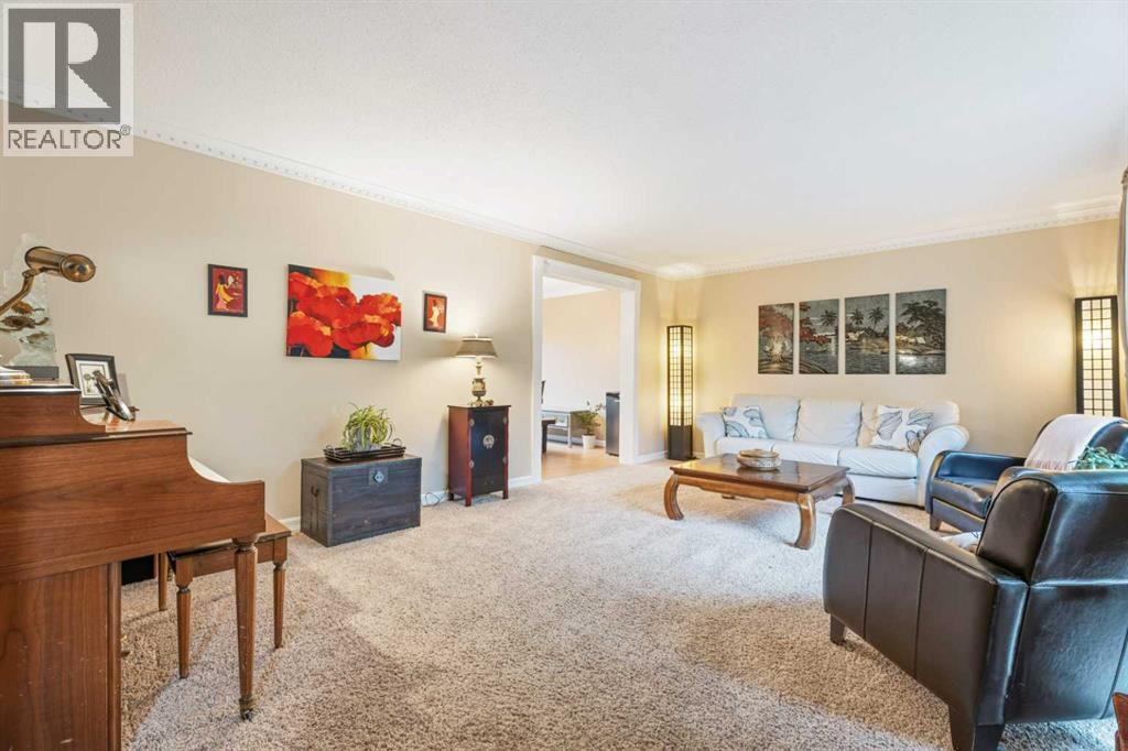 411 Wilderness Place SE - 5