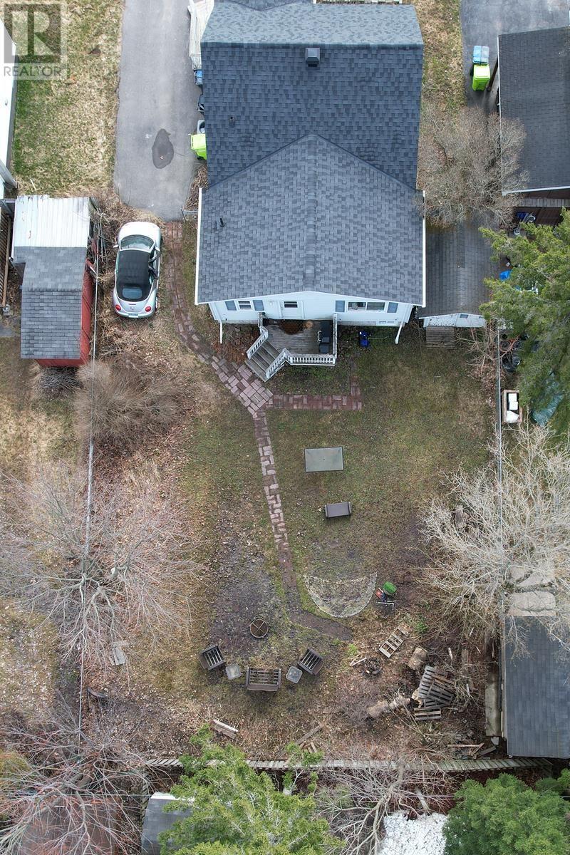 27 Weldon AVE - 50