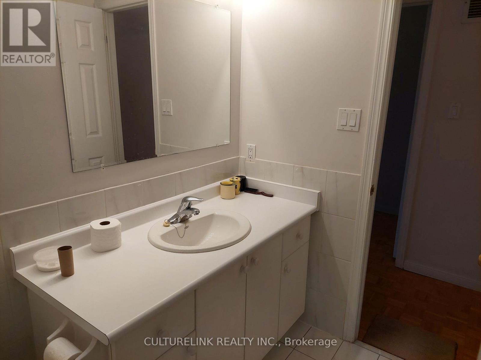 29 GOLDWIN AVENUE - 8