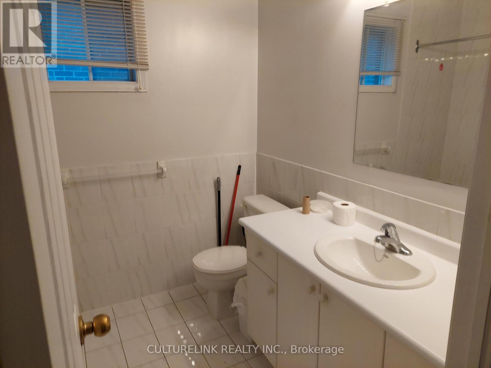 29 GOLDWIN AVENUE - 9