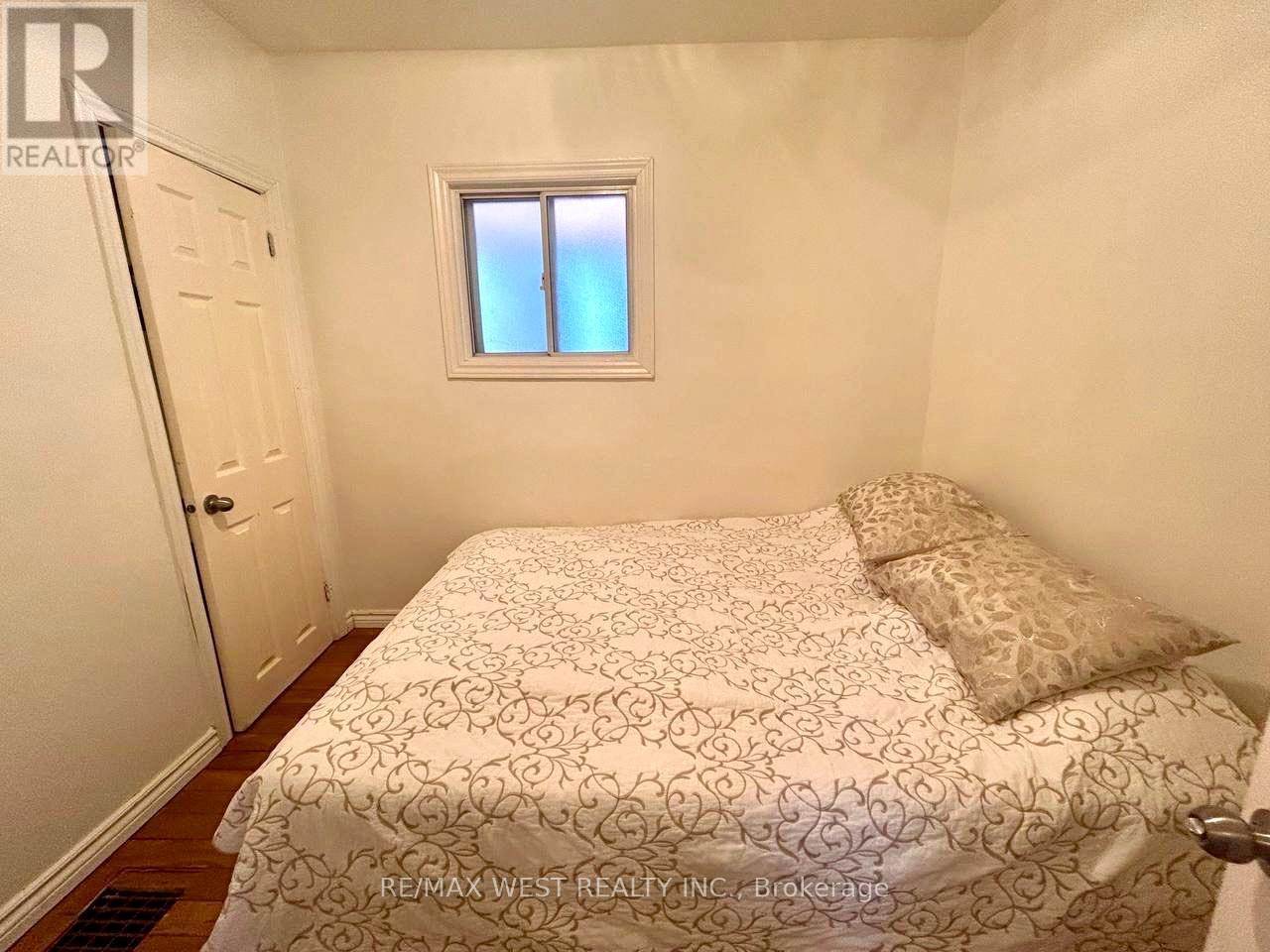 36 FOURTEENTH STREET - 15