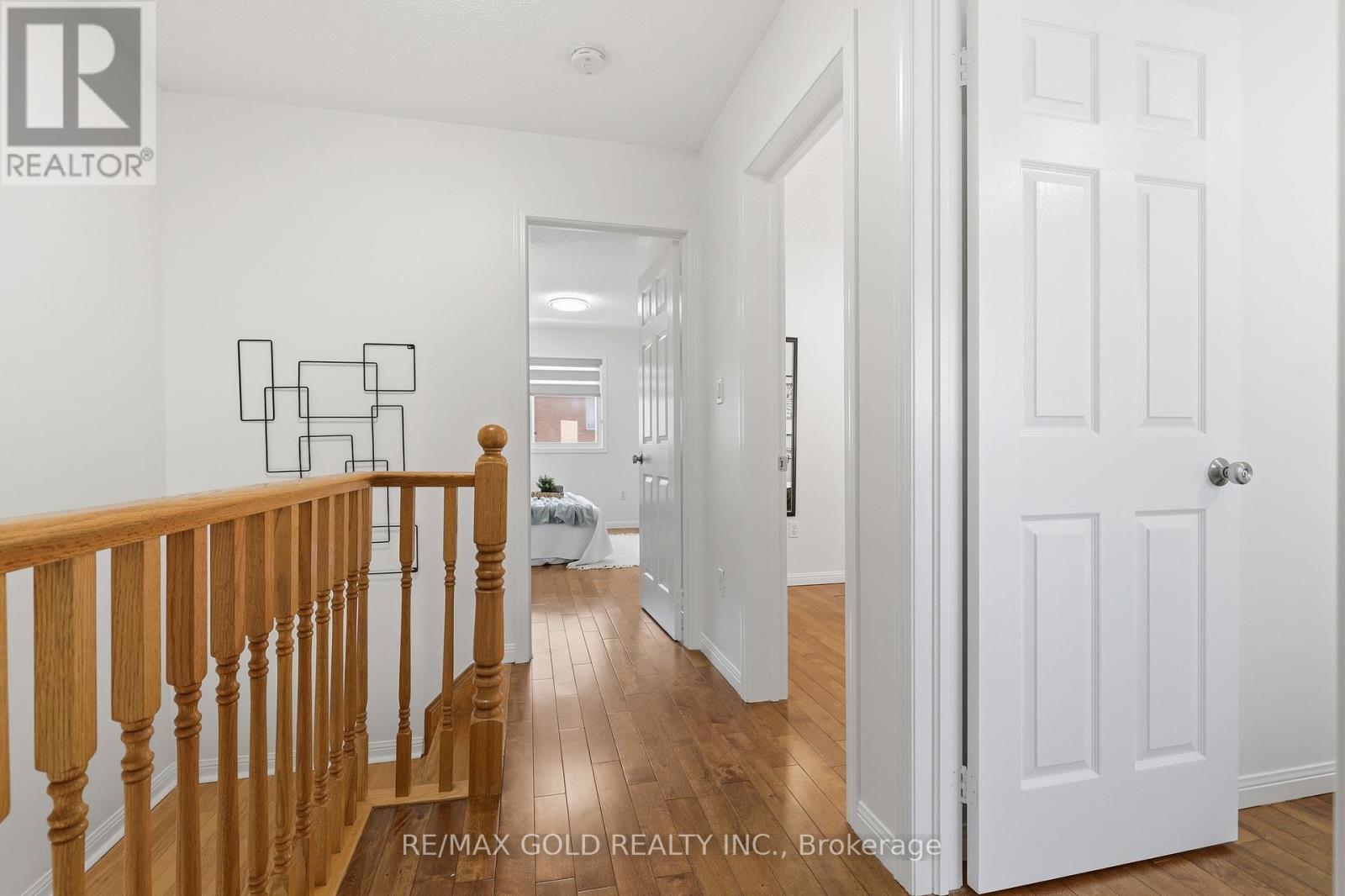 74 SUGARHILL DRIVE - 26