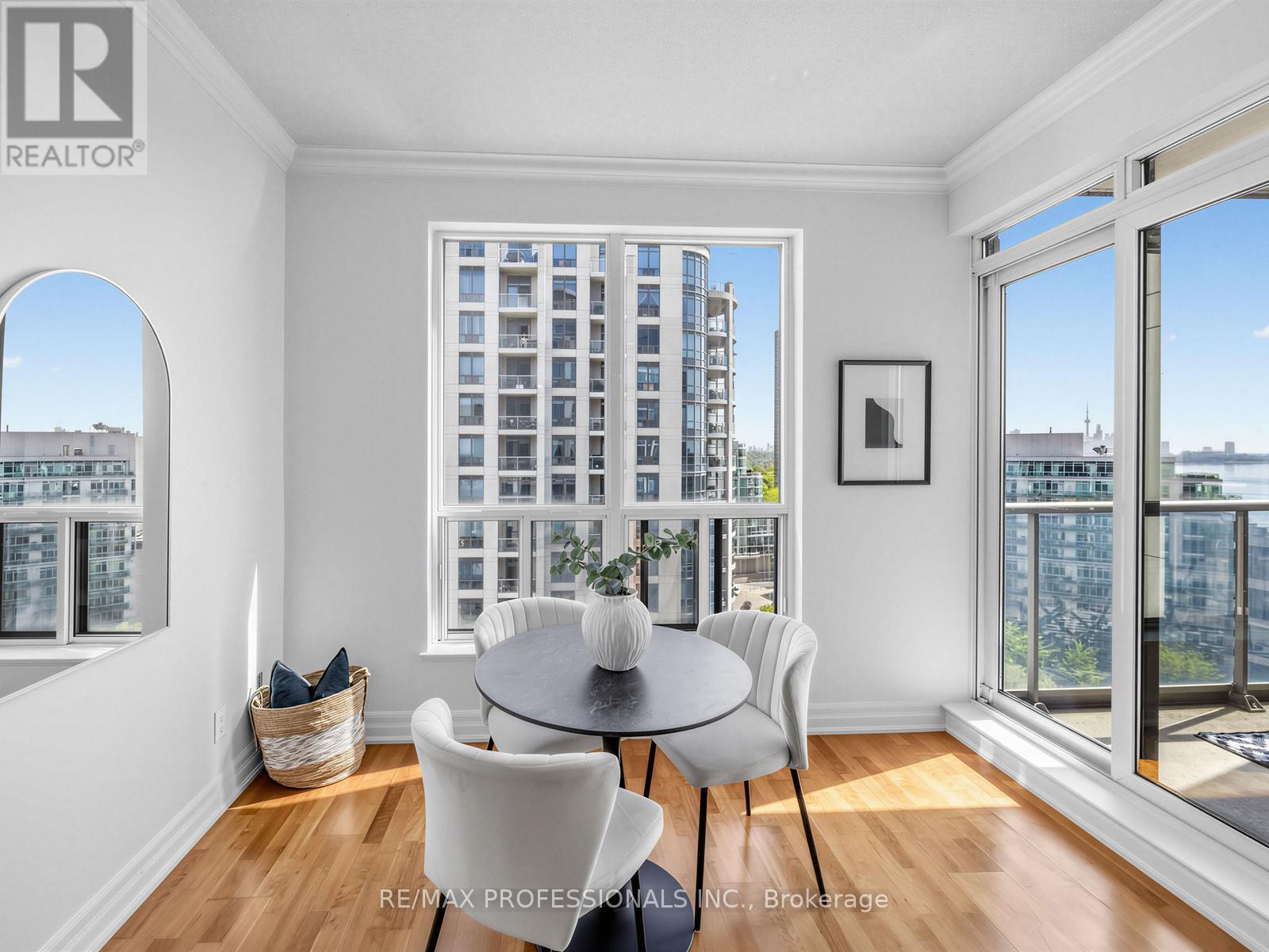 #1202 2087 LAKE SHORE BOULEVARD W - 7
