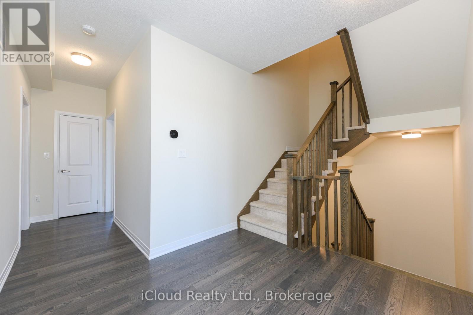 3523 POST ROAD - 16