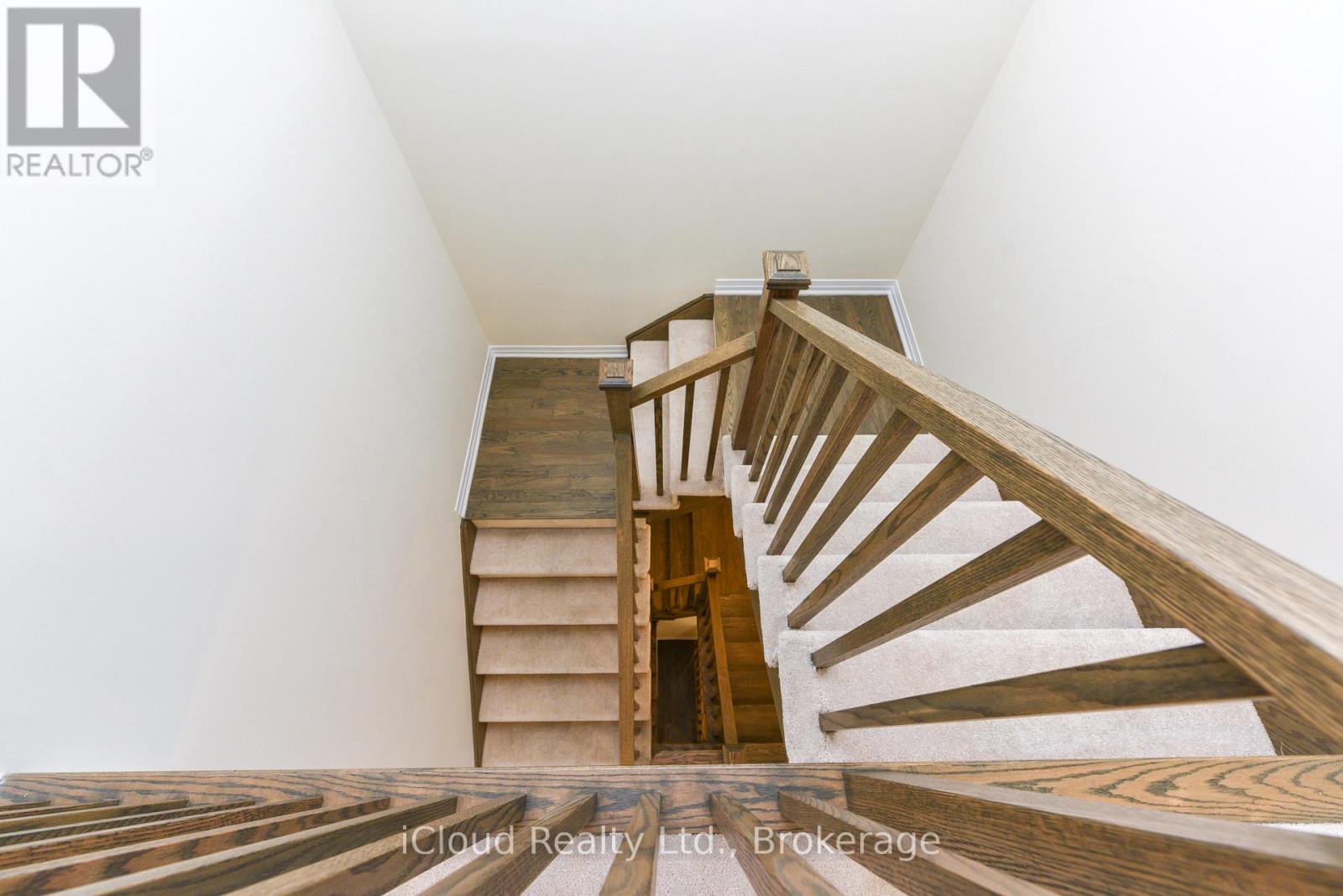 3523 POST ROAD - 32