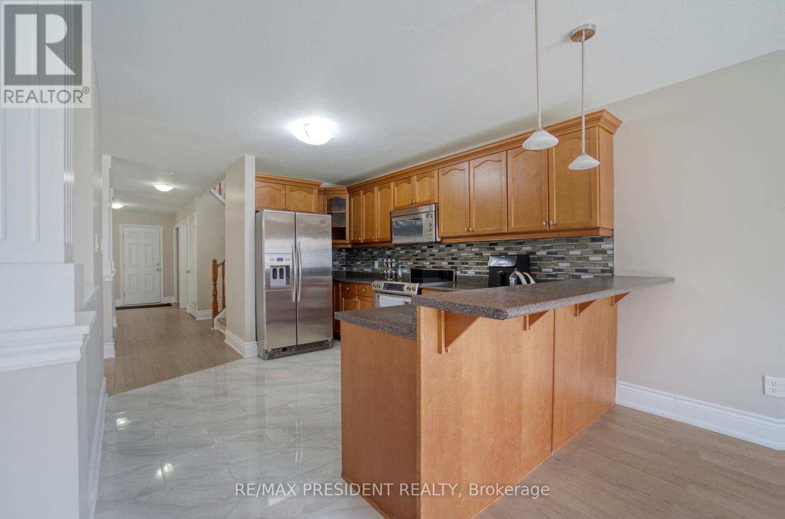 1565 MICKLEBOROUGH COURT - 12