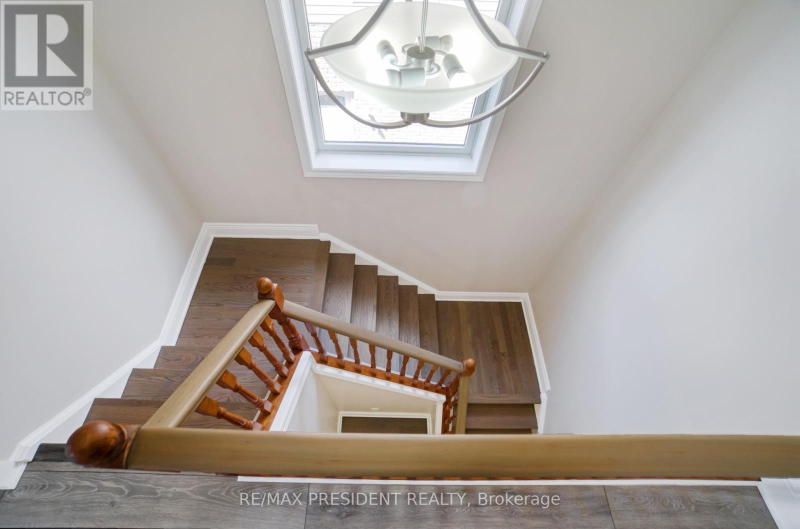 1565 MICKLEBOROUGH COURT - 17