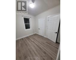 Front - 189 King Street E, Chatham Kent, ON N7M3N3 Photo 6