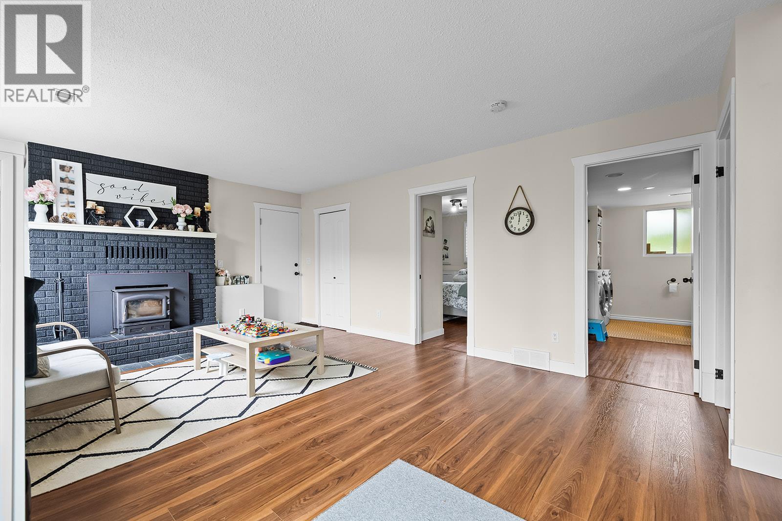 10108 Kel Vern Crescent - 29