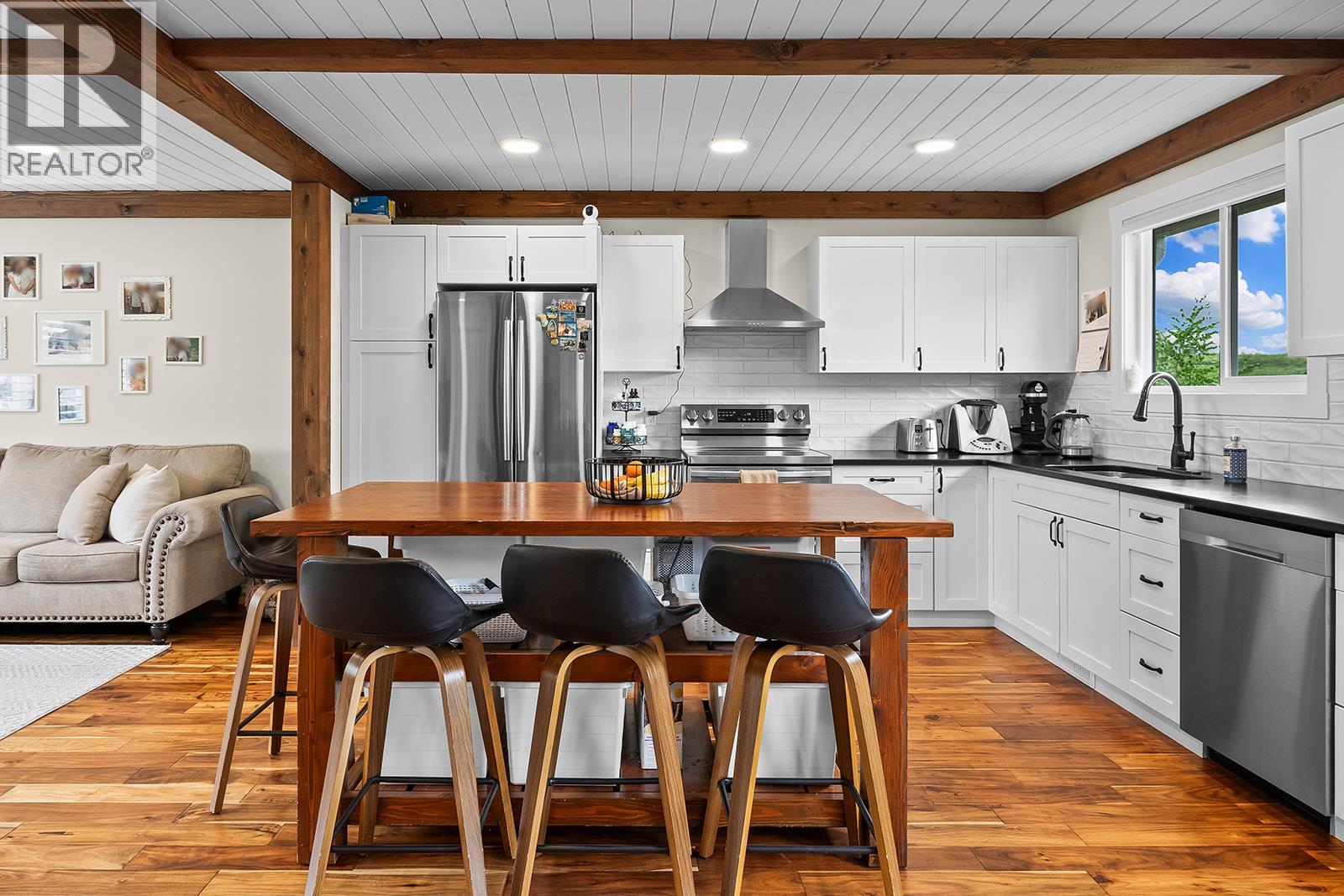 10108 Kel Vern Crescent - 15