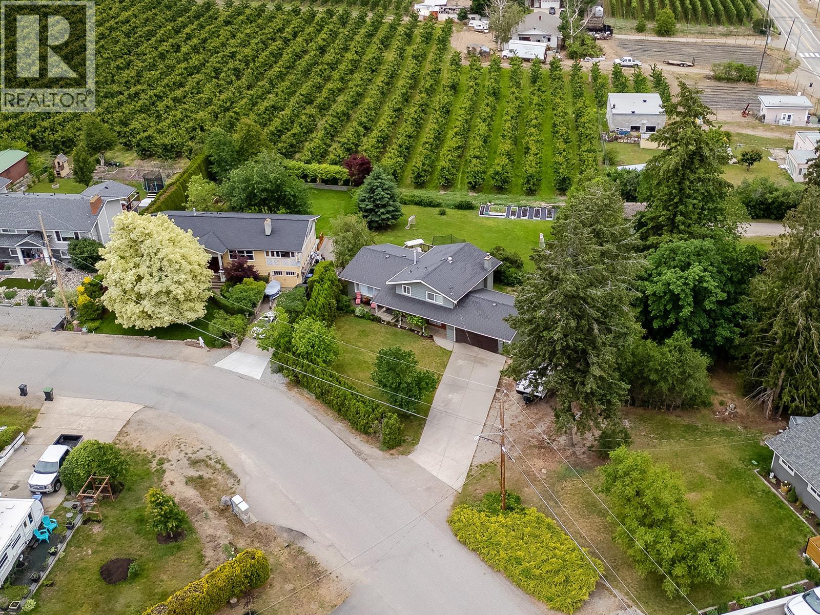10108 Kel Vern Crescent - 44