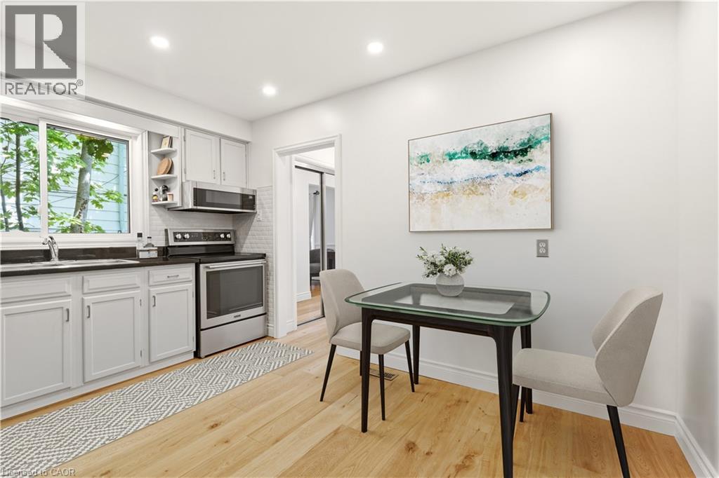 52 PARKSIDE Avenue - 10