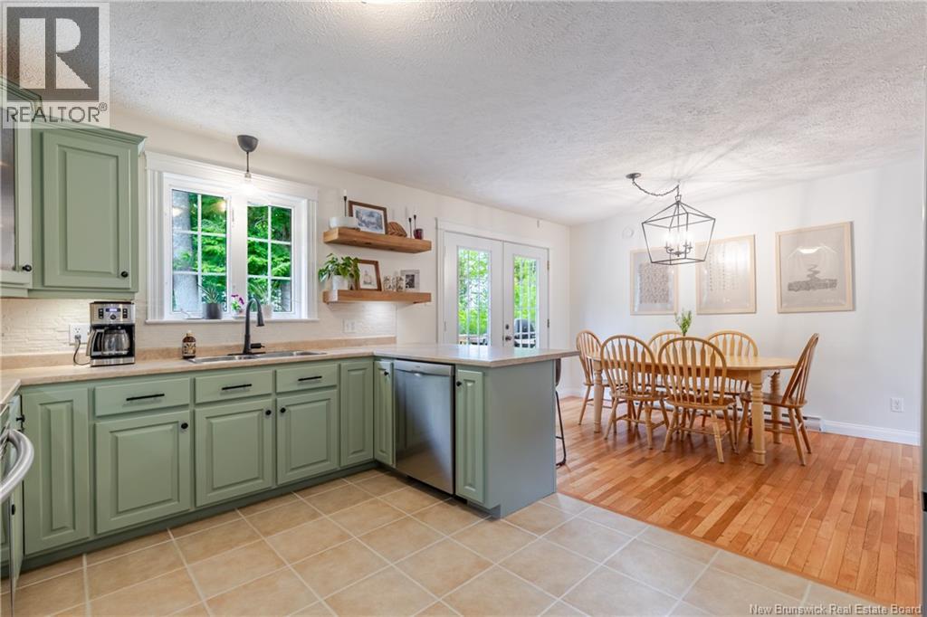 157 Bunker Street - 6
