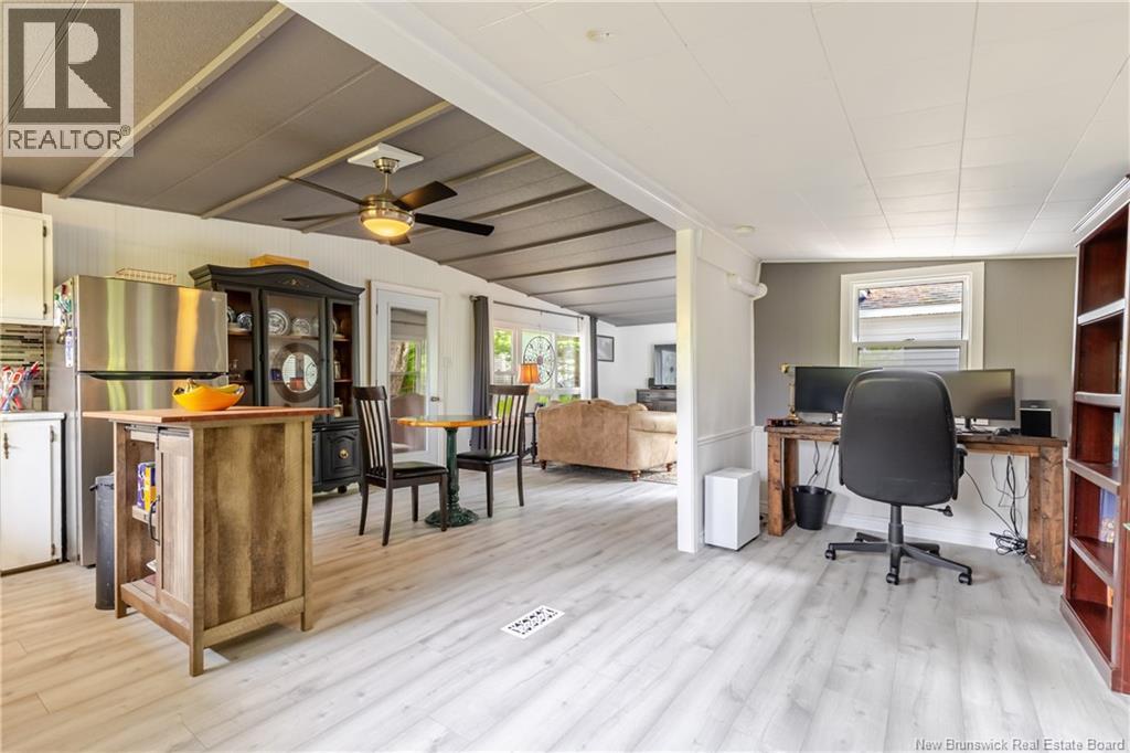 304 Governor Lane - 10