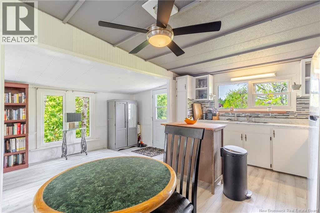 304 Governor Lane - 11