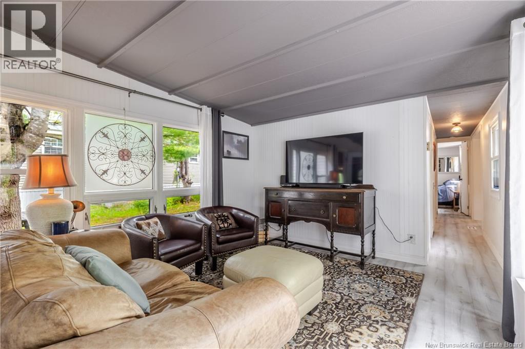 304 Governor Lane - 14