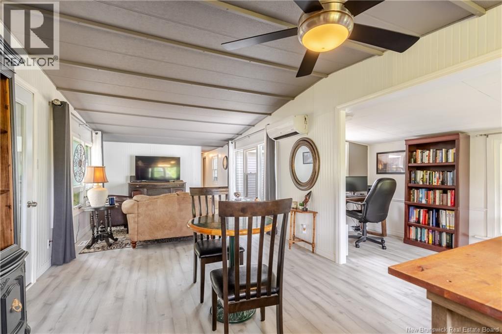 304 Governor Lane - 8